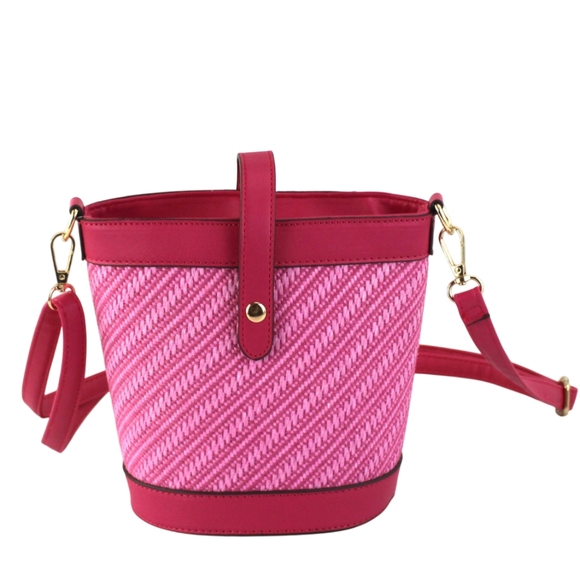 AR New York Handbags - AR New York Women's Weekend Pink Straw Bucket Bag Crossbody
